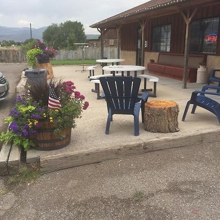 Motel Butch Cassidy'S Hideout Circleville Exterior foto