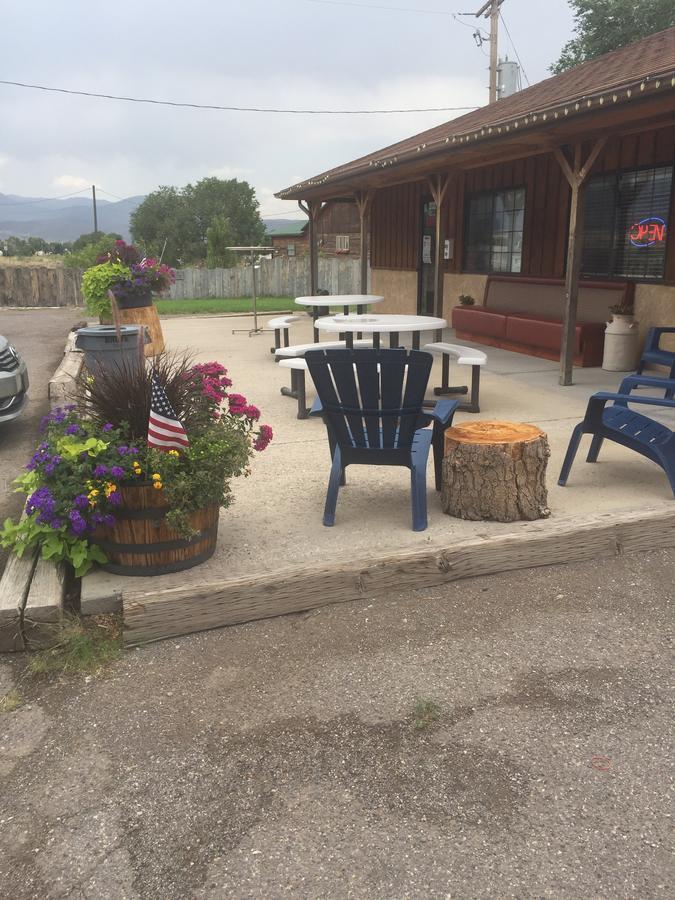 Motel Butch Cassidy'S Hideout Circleville Exterior foto
